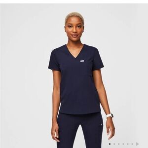 🩺Figs🩺 Catarina One-Pocket Scrub Top Navy XL